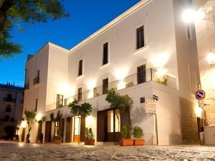 Ngoại cảnh khách sạn