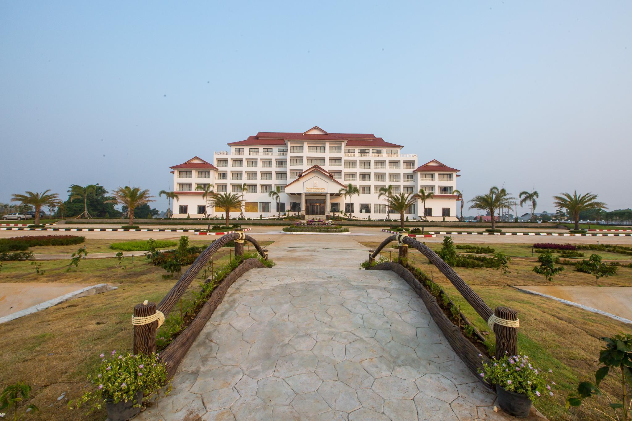 Ngoại cảnh khách sạn