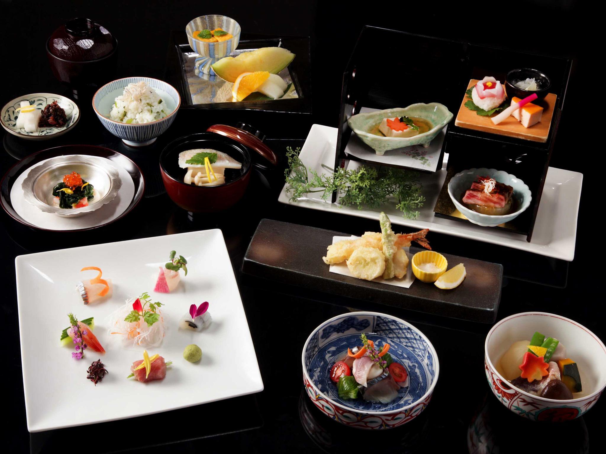 Đồ ăn và thức uống