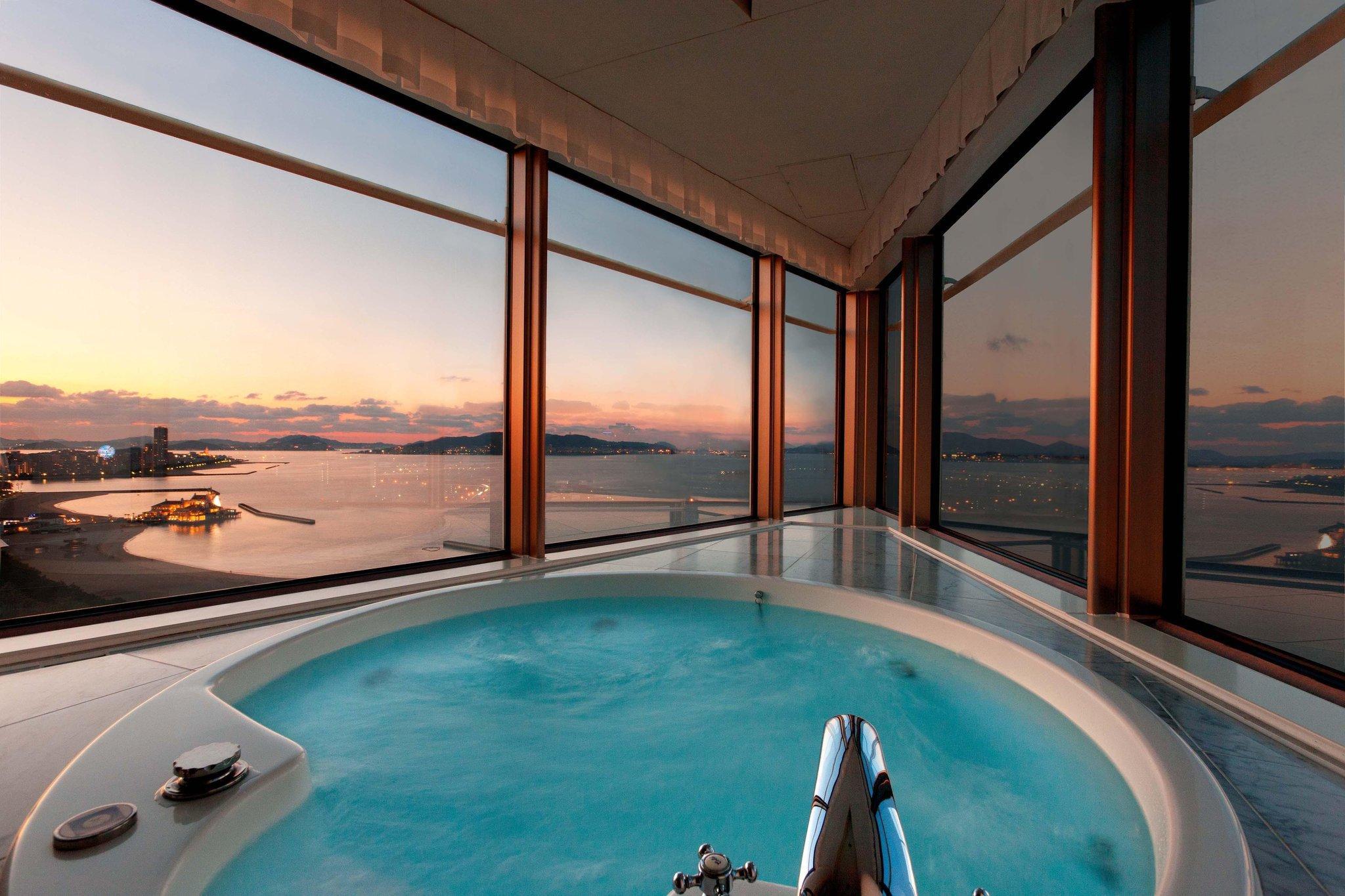 Bồn tắm nước nóng