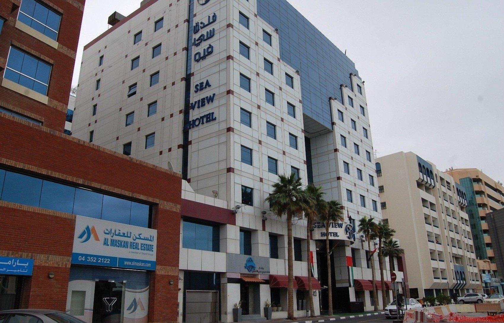 Ngoại cảnh khách sạn