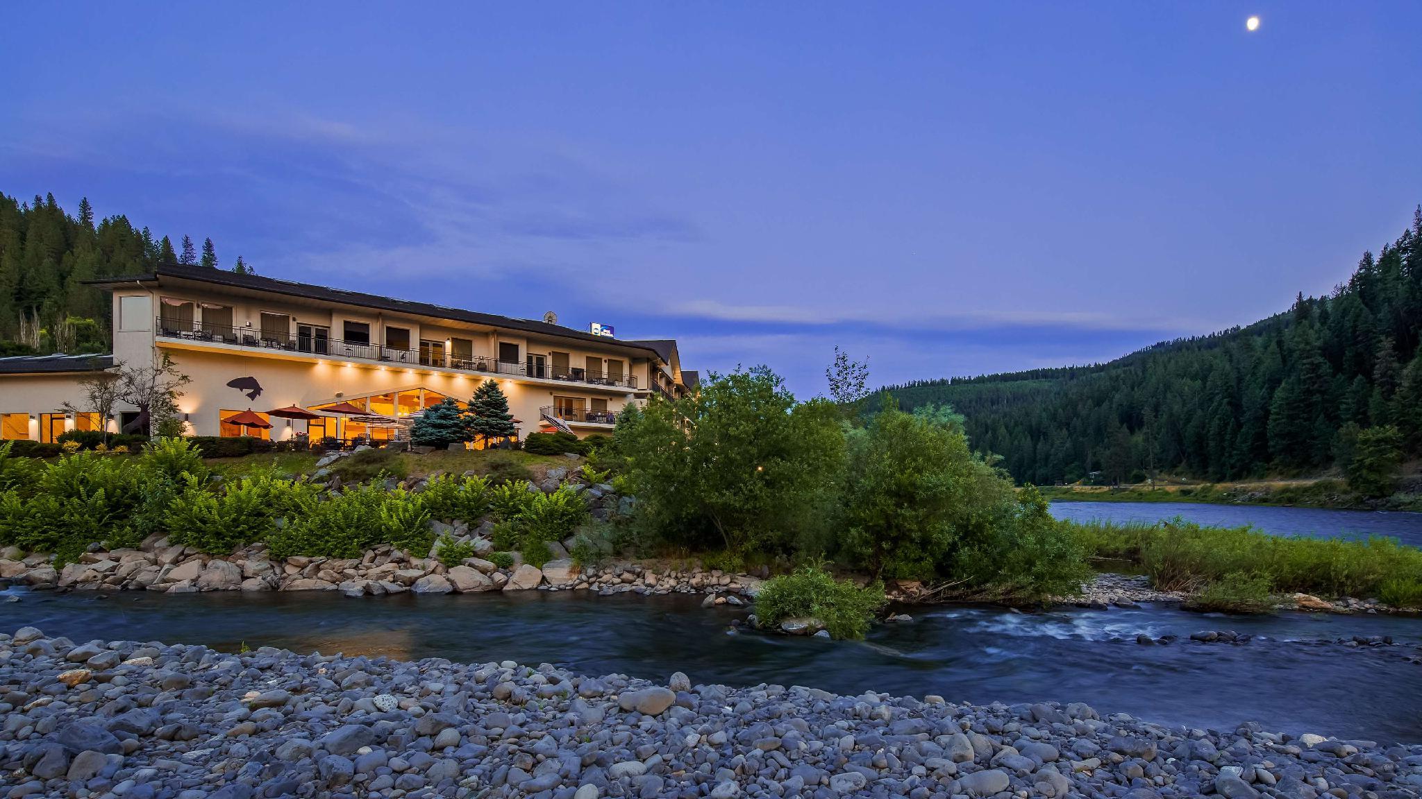 Ngoại cảnh khách sạn