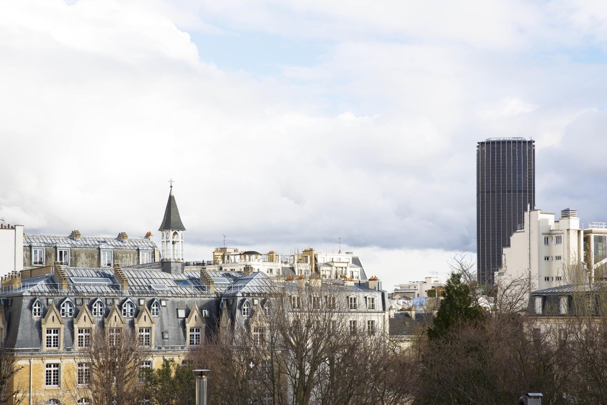 Khu vực xung quanh