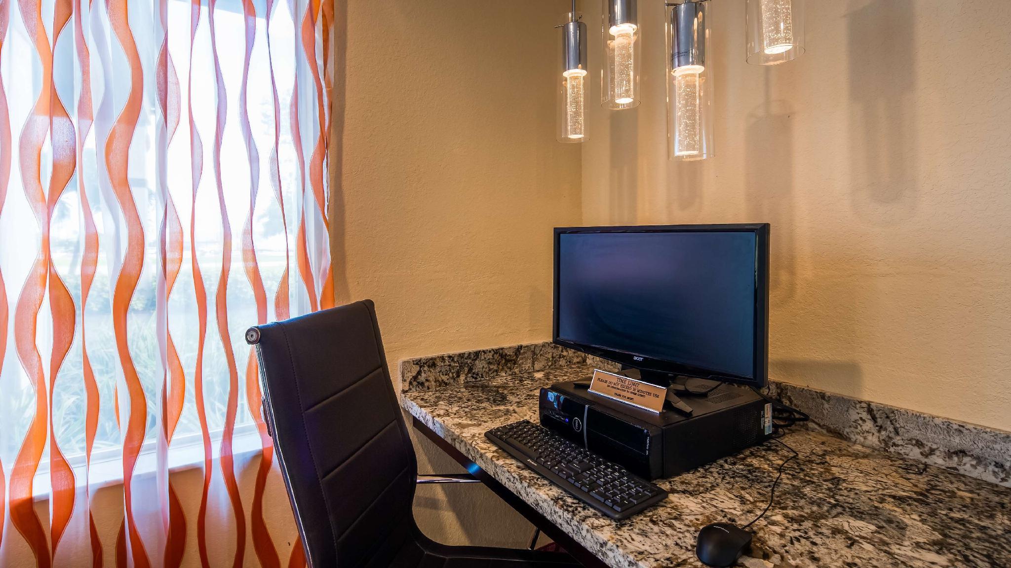 Trung tâm hội nghị