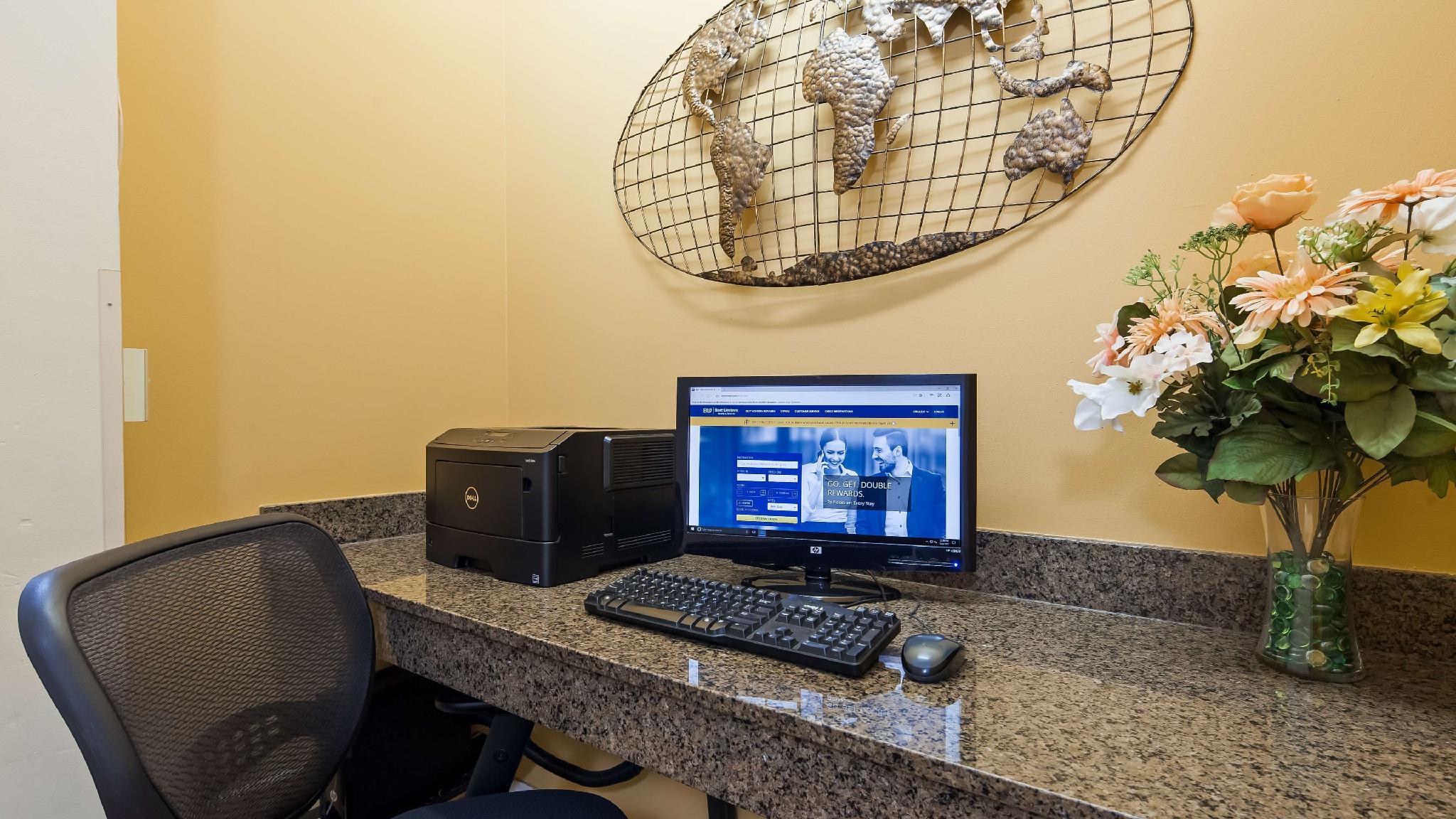 Trung tâm hội nghị