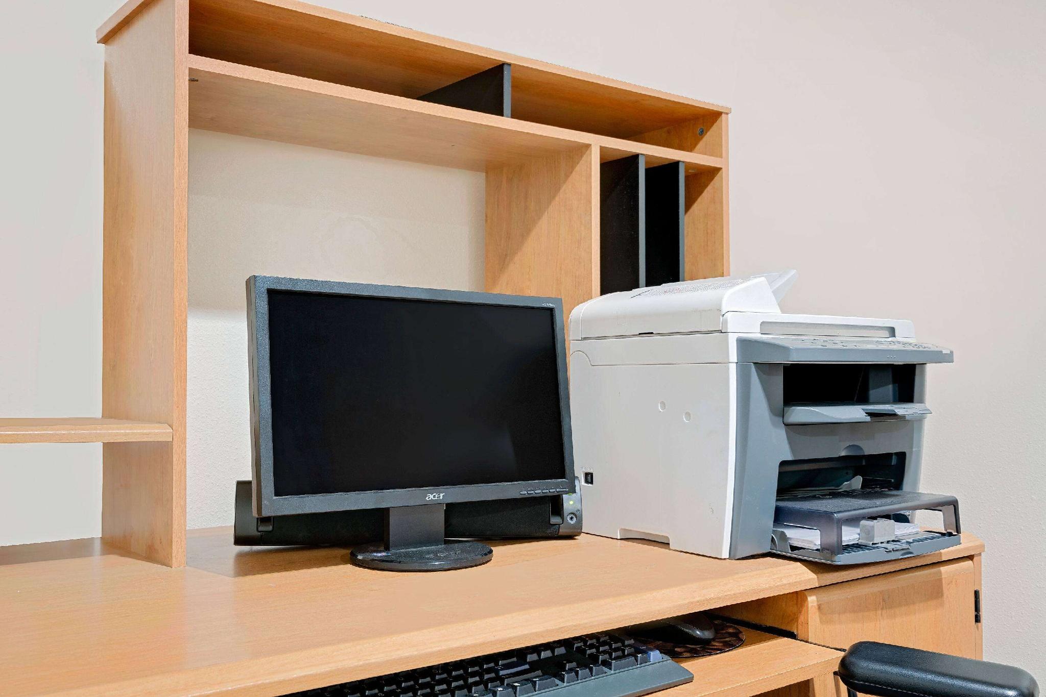 Trung tâm hội nghị