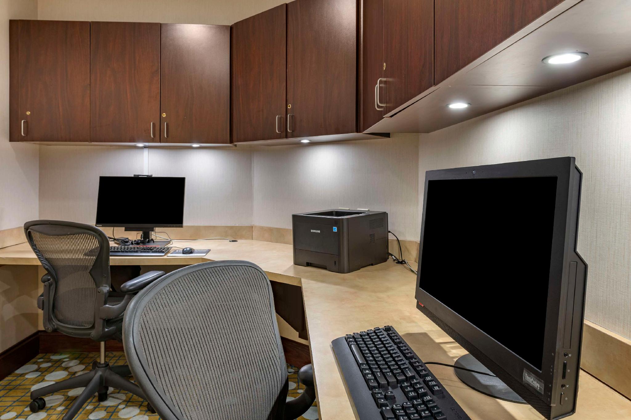 Trung tâm hội nghị