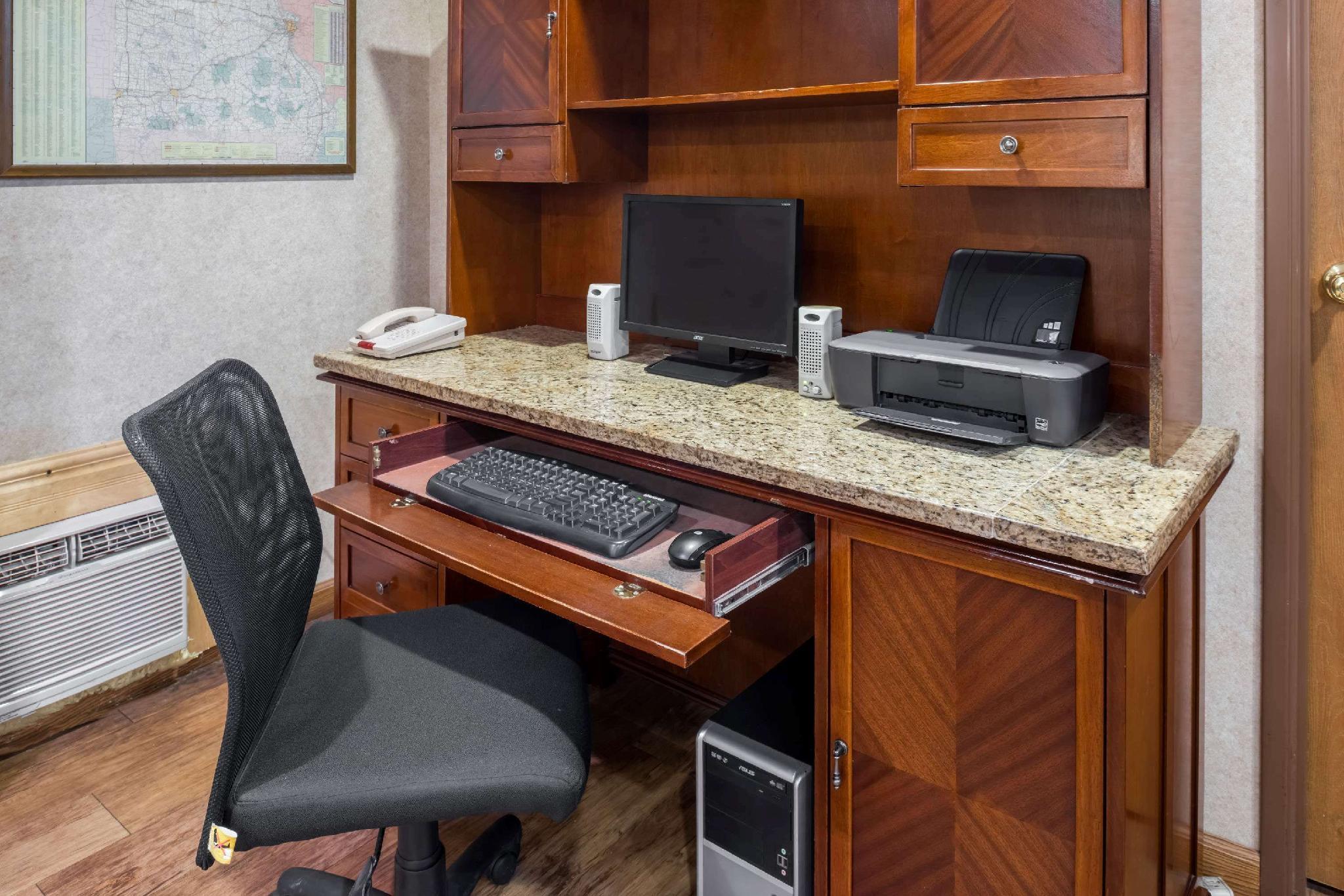 Trung tâm hội nghị