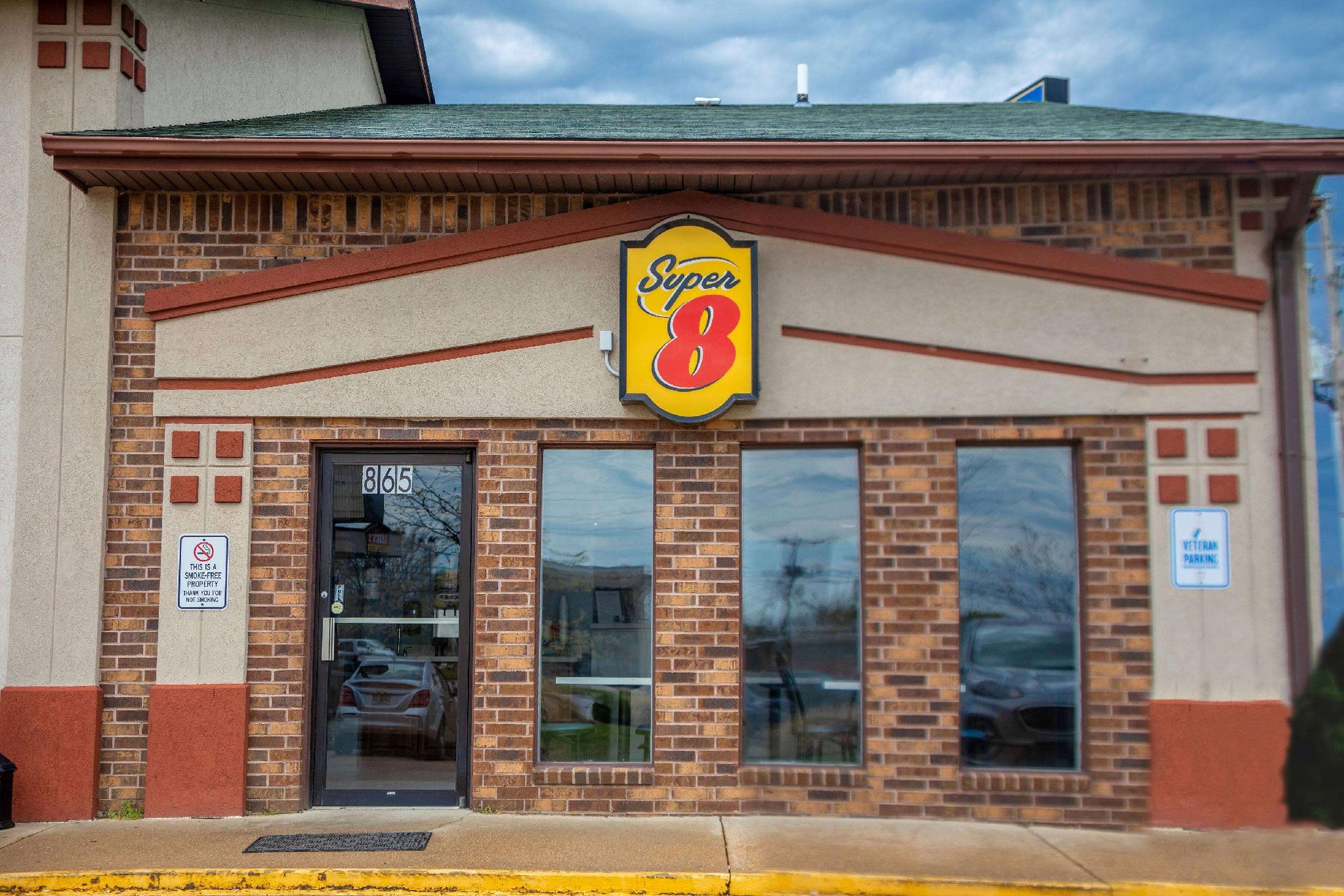 Ngoại cảnh khách sạn