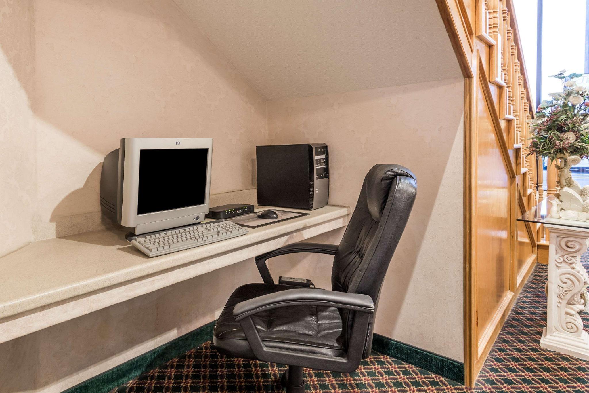 Trung tâm hội nghị