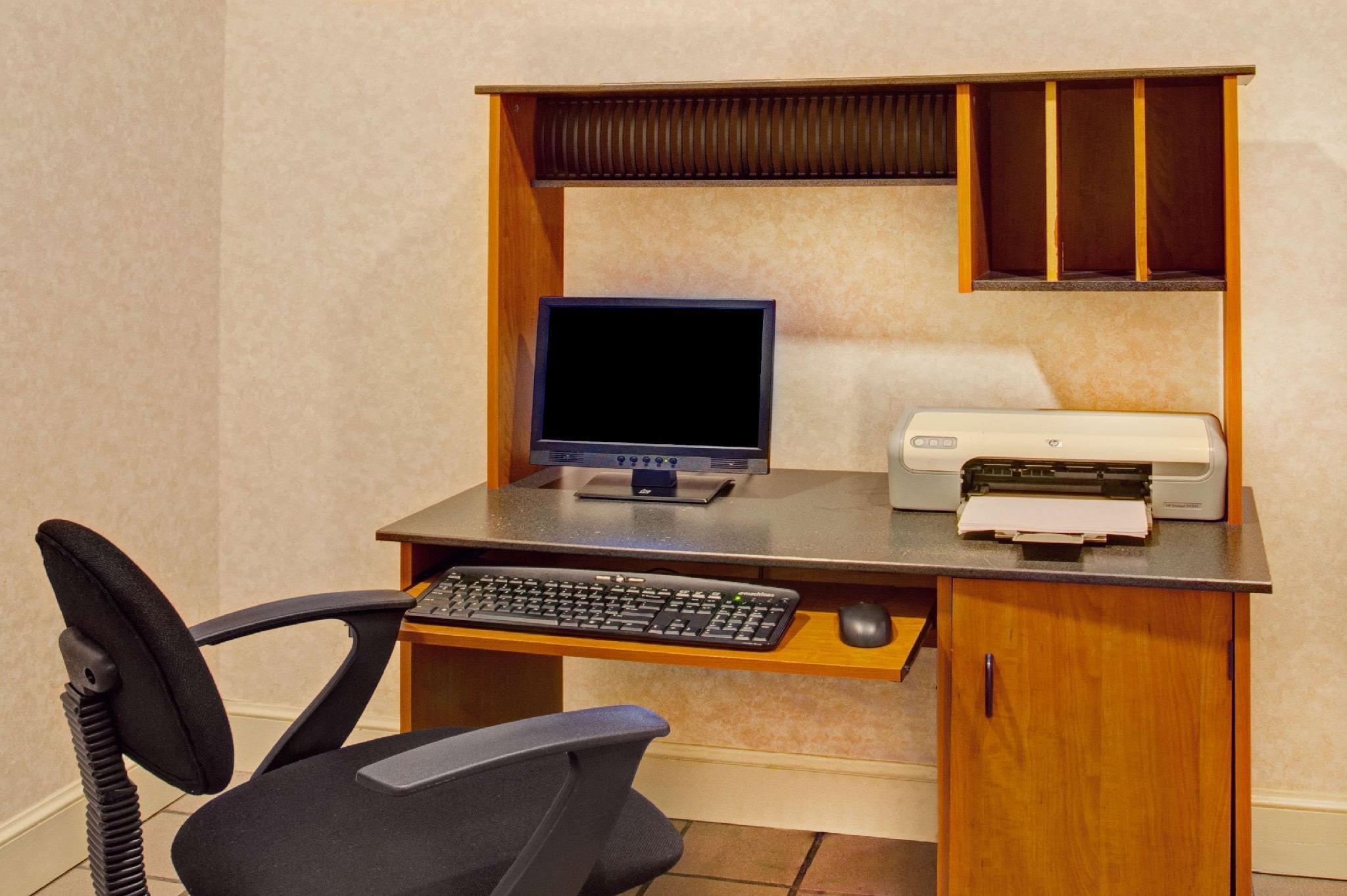 Trung tâm hội nghị