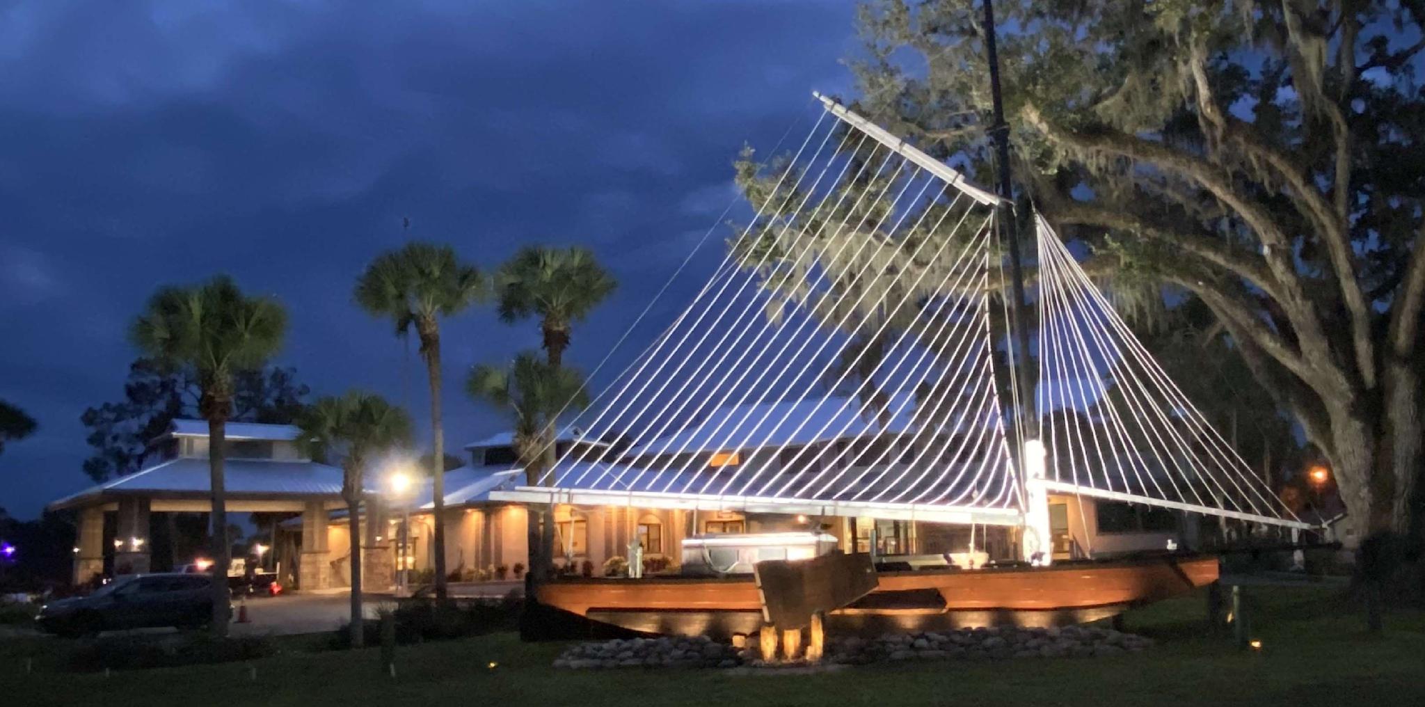 Ngoại cảnh khách sạn