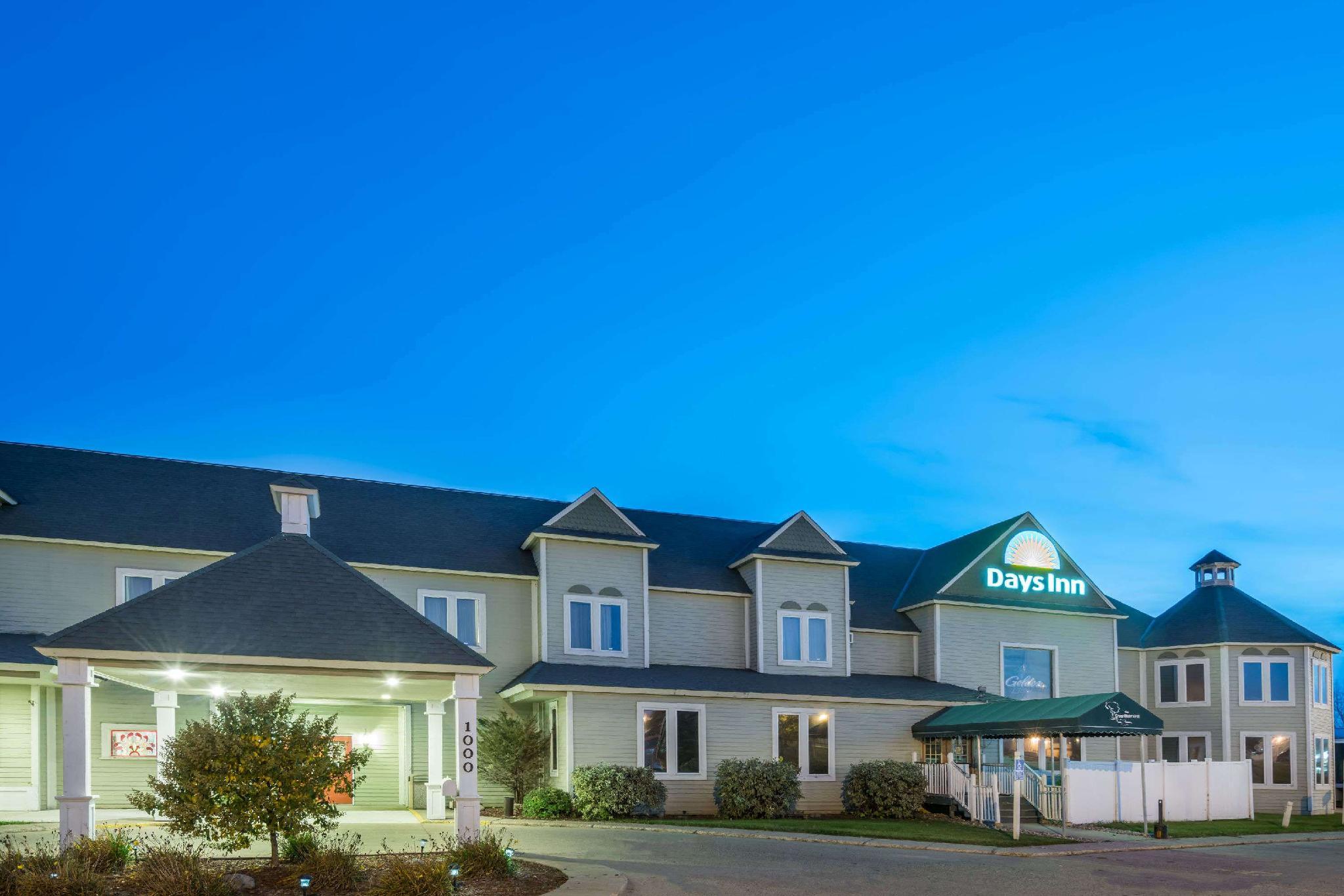 Ngoại cảnh khách sạn