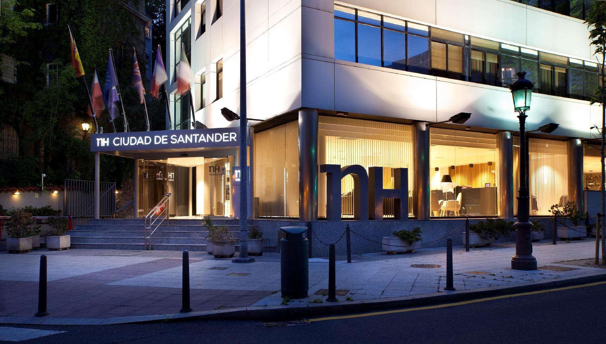 Ngoại cảnh khách sạn