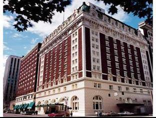 Ngoại cảnh khách sạn