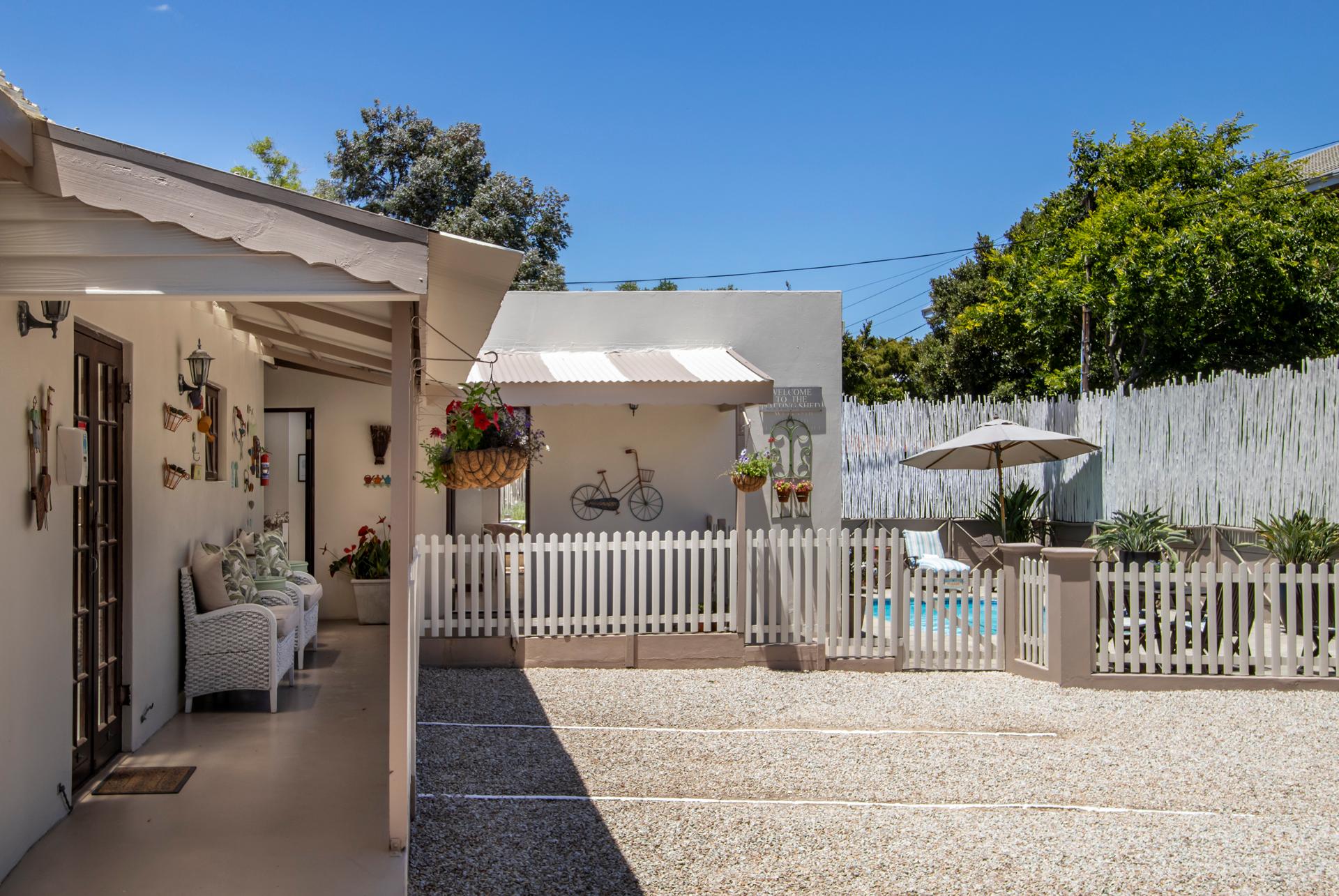 Ngoại cảnh khách sạn