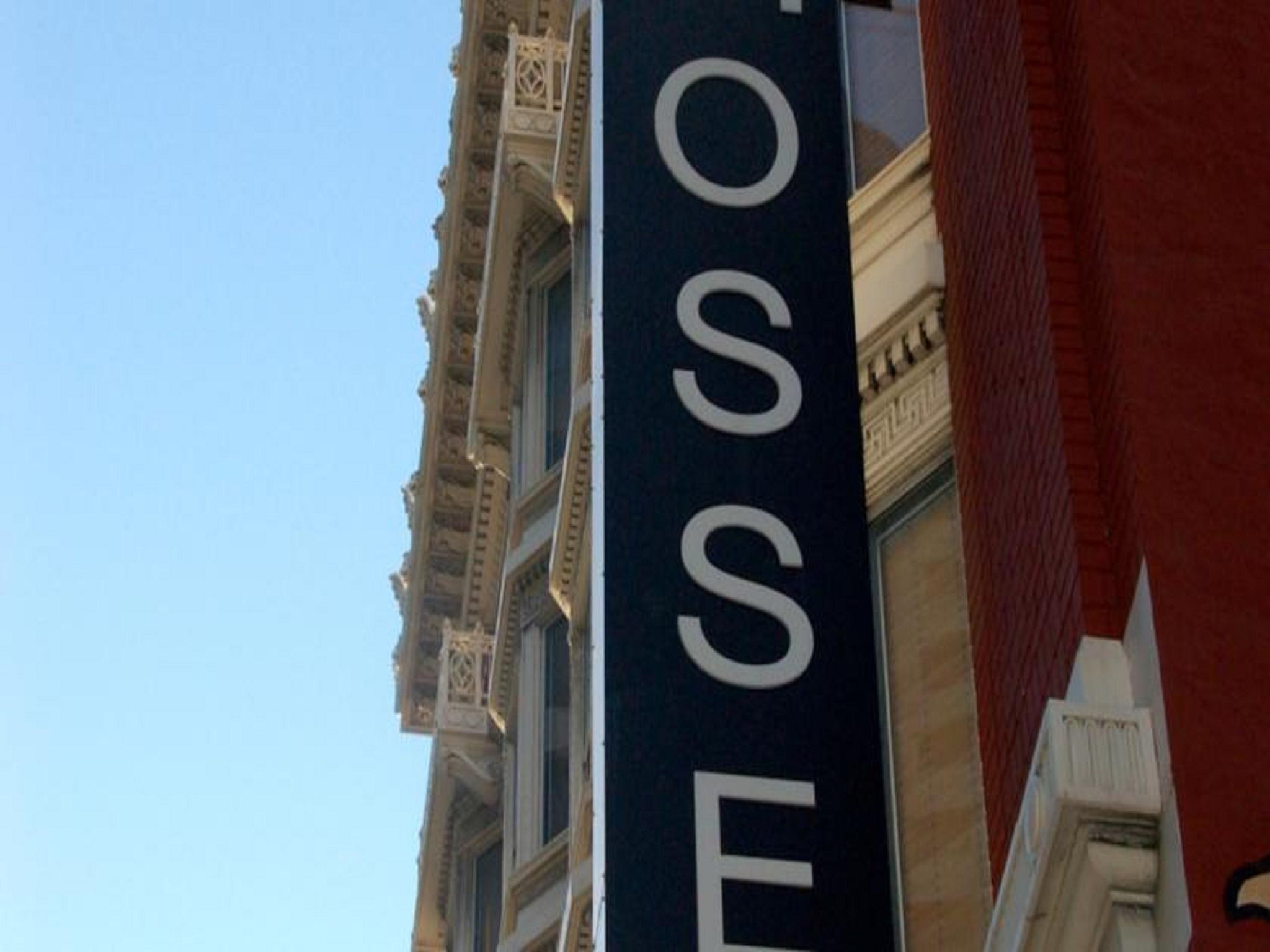 Ngoại cảnh khách sạn