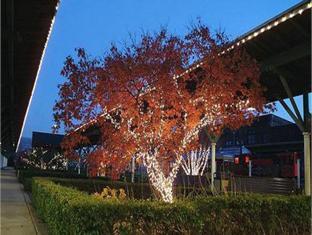 Khu vực xung quanh