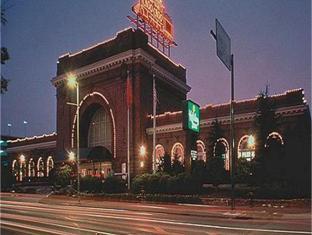 Ngoại cảnh khách sạn