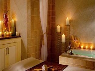 Bồn tắm nước nóng