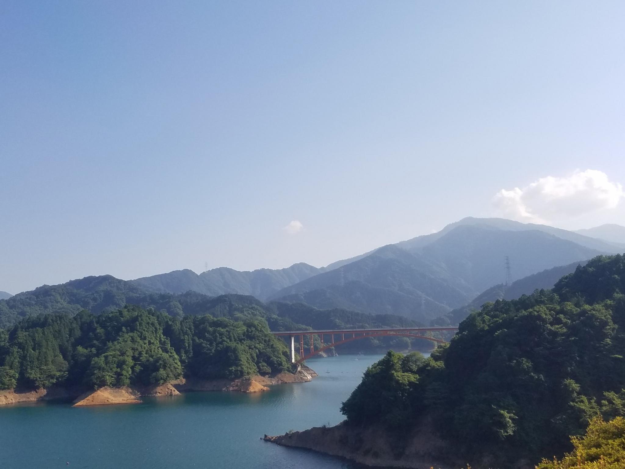 Khu vực xung quanh