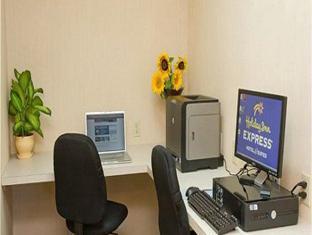 Trung tâm hội nghị