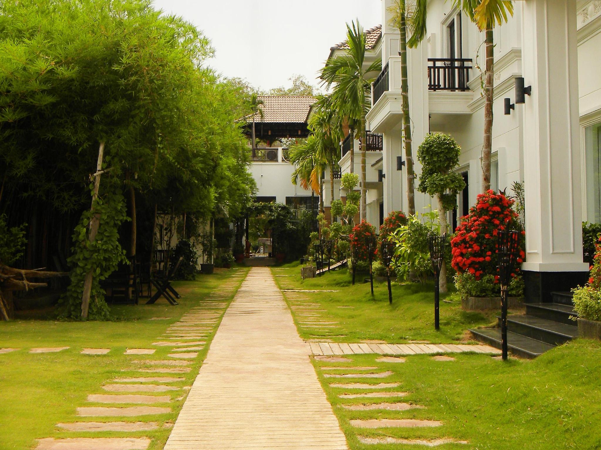 Ngoại cảnh khách sạn