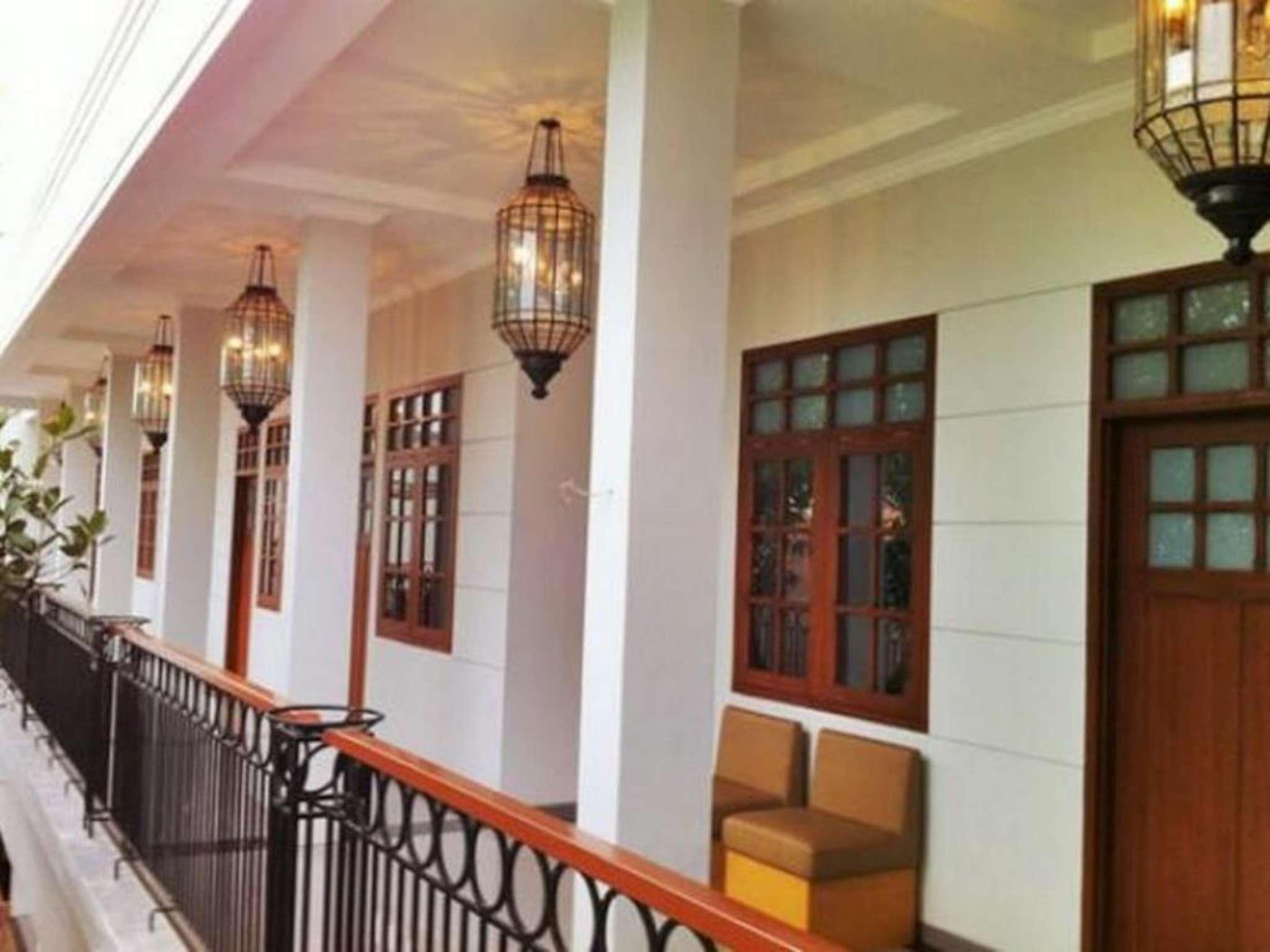 Ngoại cảnh khách sạn