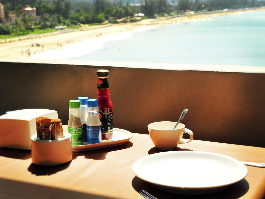 Đồ ăn và thức uống