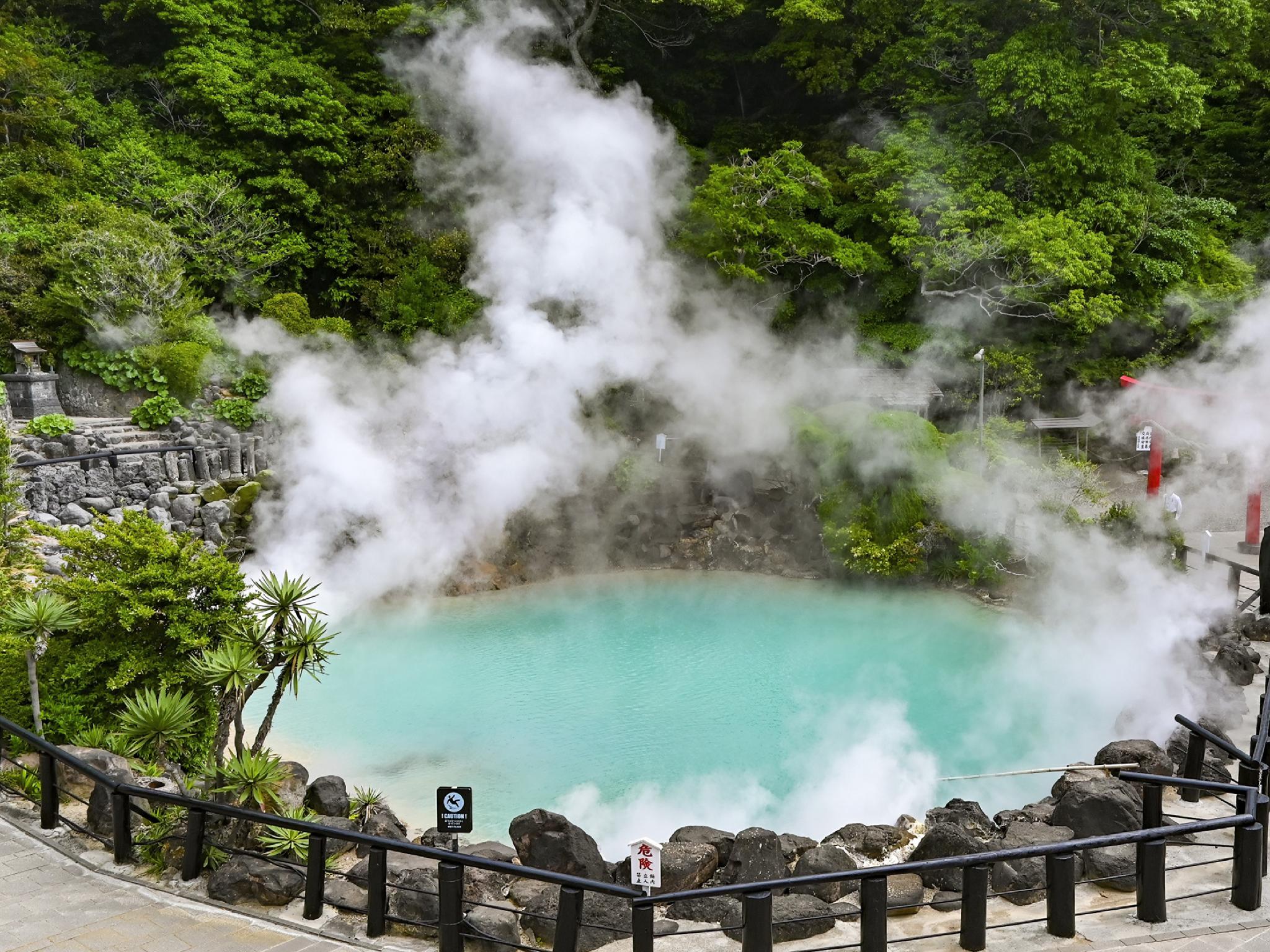 Nơi tham quan gần đây