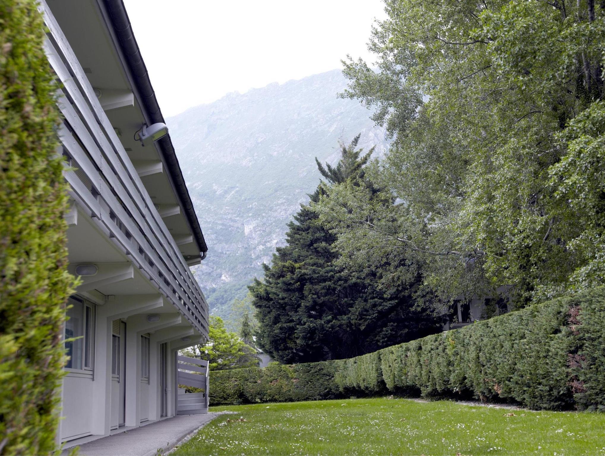 Ngoại cảnh khách sạn