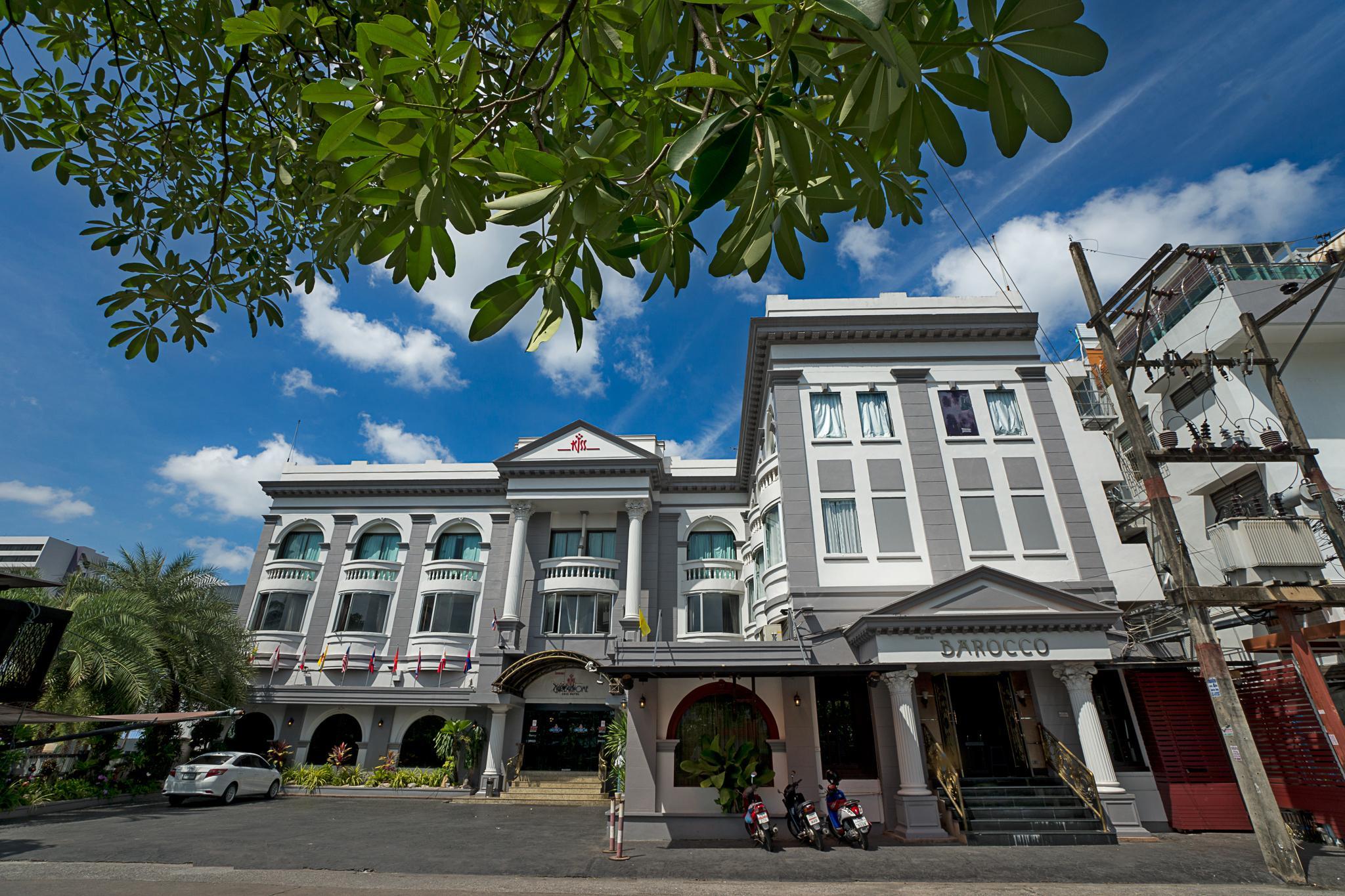 Ngoại cảnh khách sạn