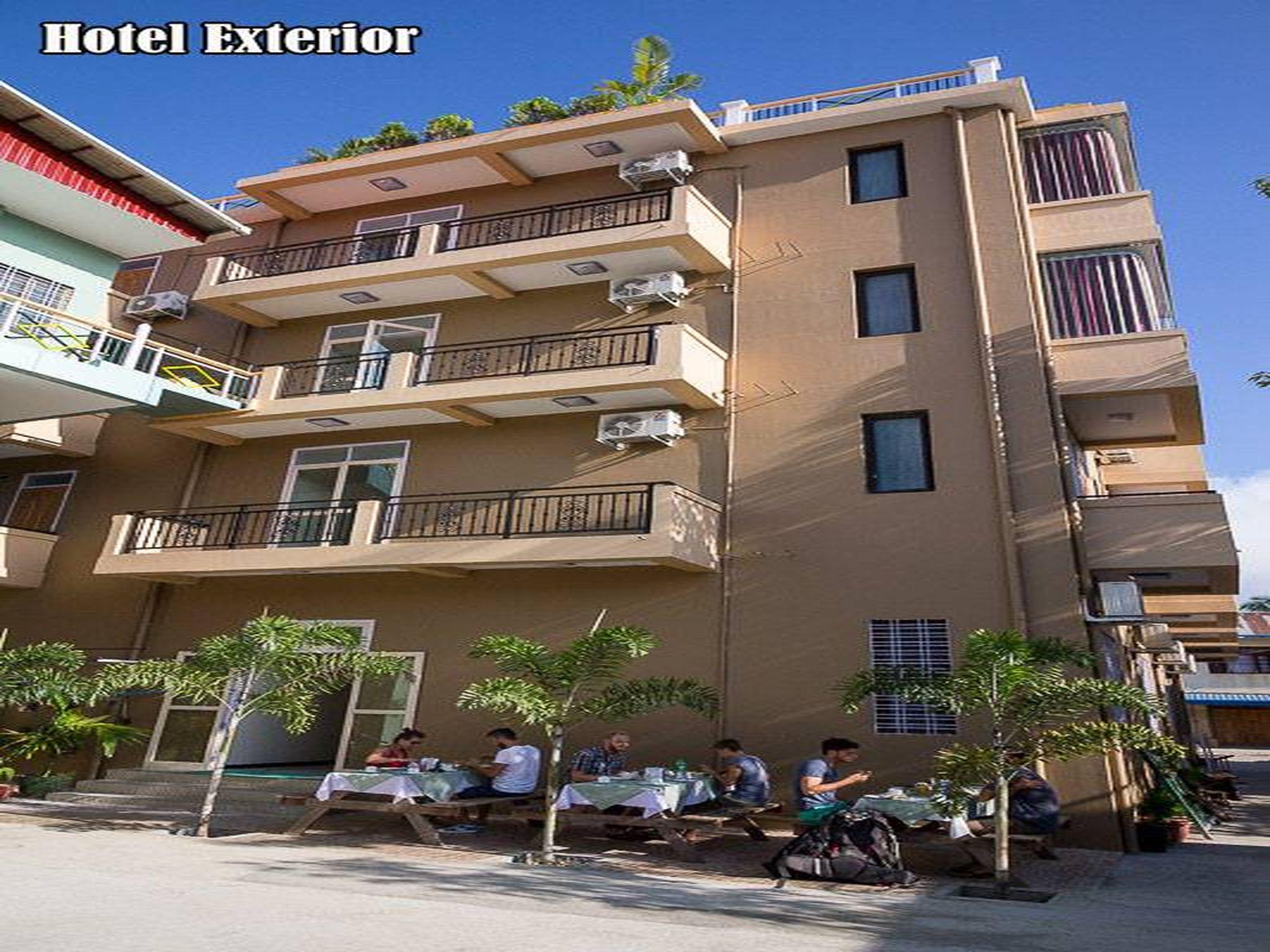 Ngoại cảnh khách sạn