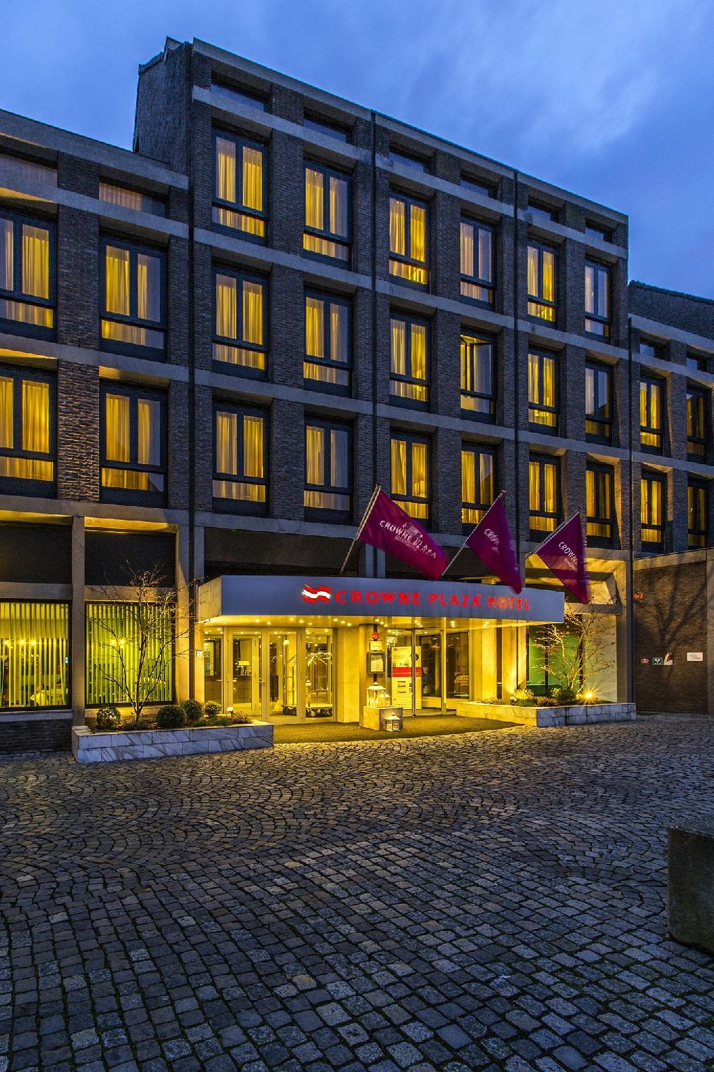 Ngoại cảnh khách sạn