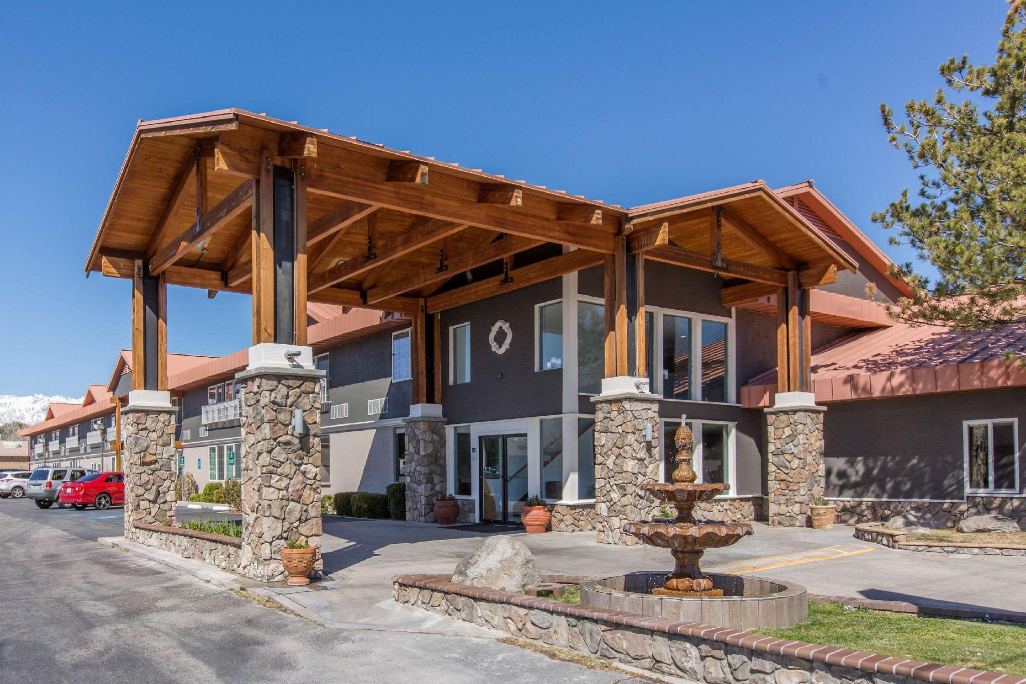 Ngoại cảnh khách sạn