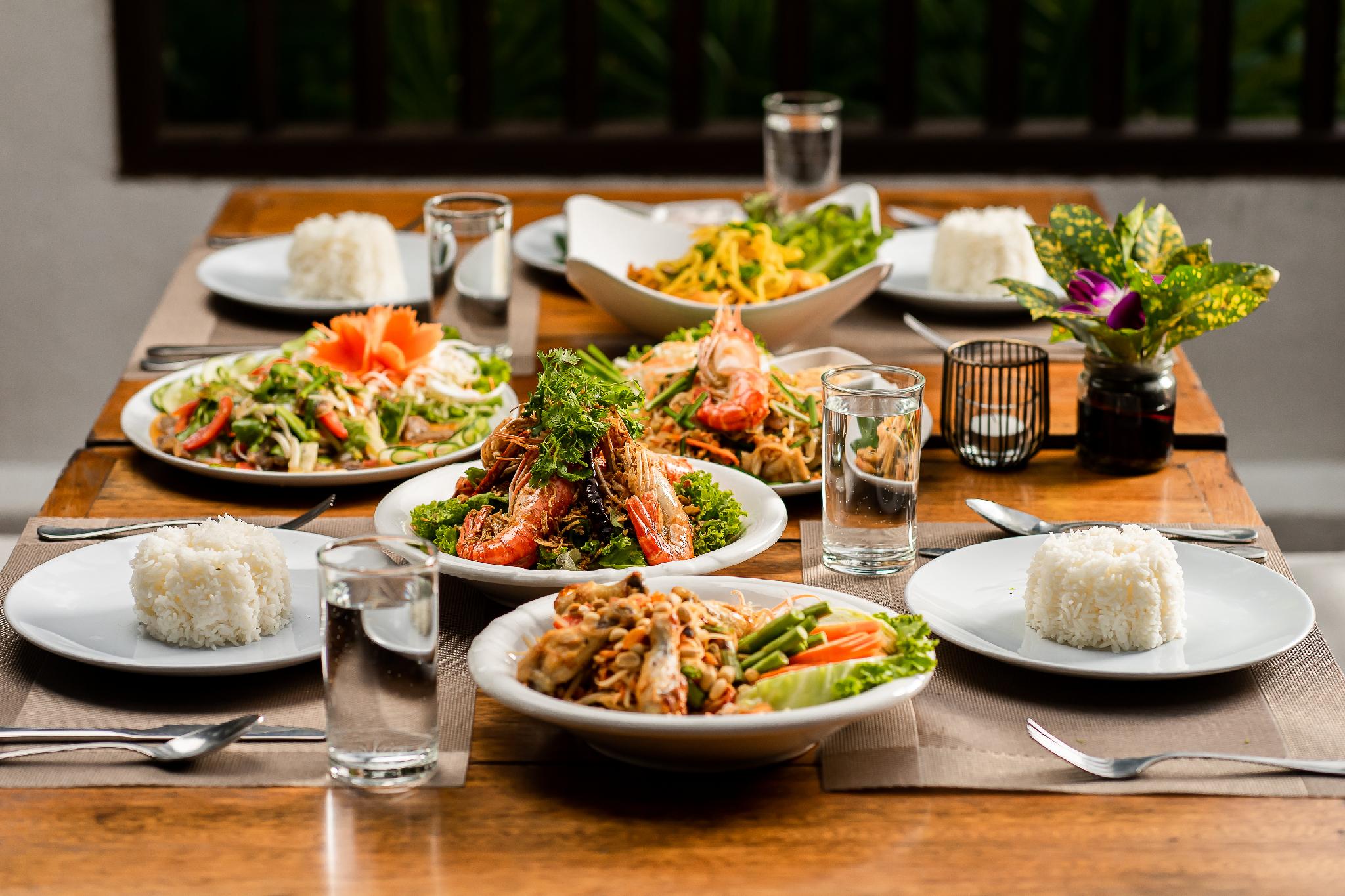 Đồ ăn và thức uống