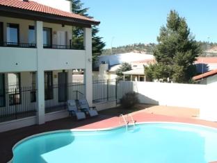 Khu vực xung quanh