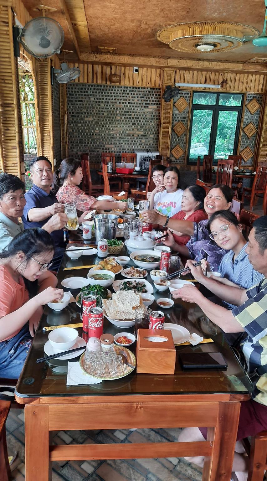 Ngoại cảnh khách sạn
