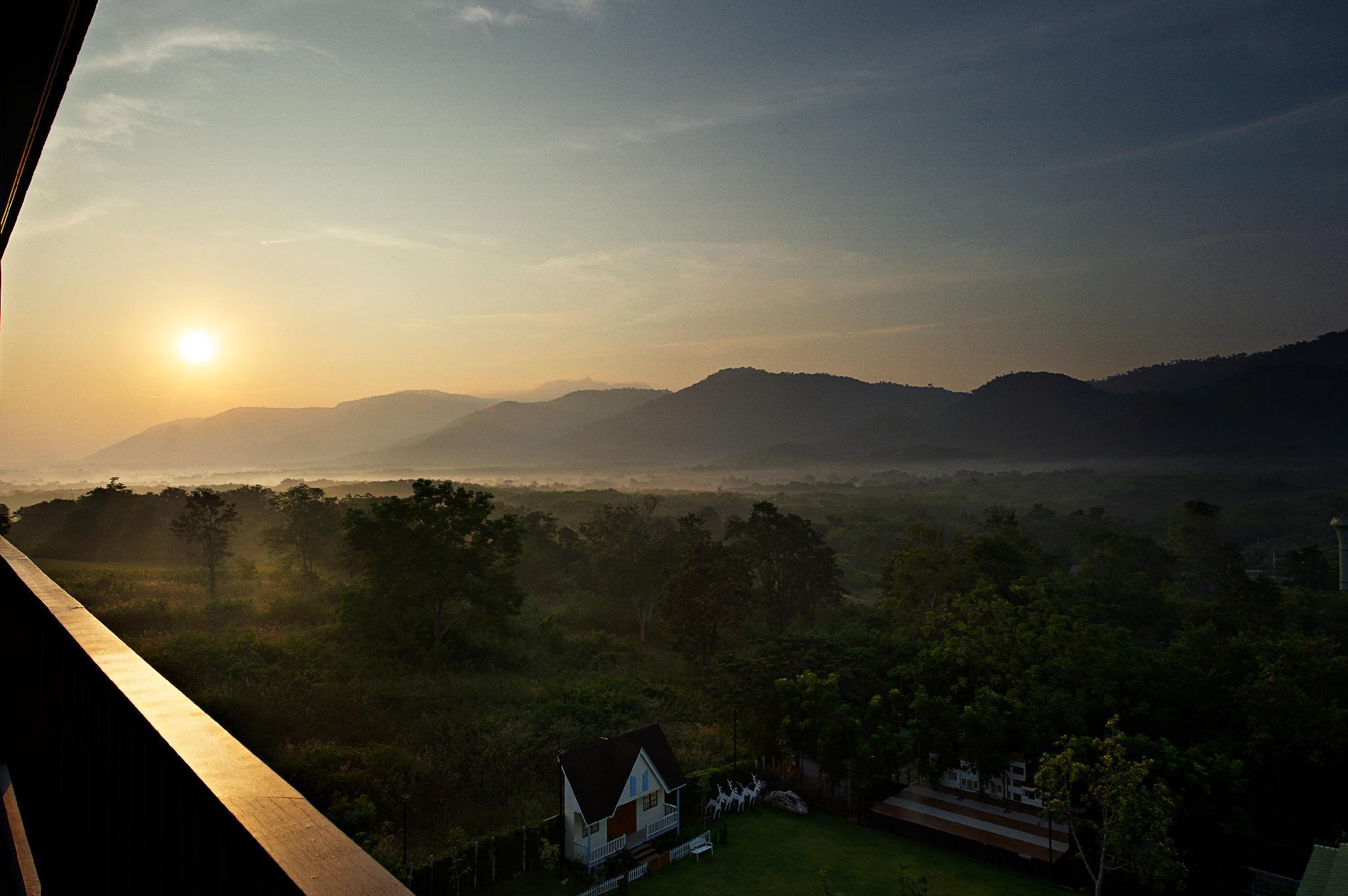 Ngoại cảnh khách sạn