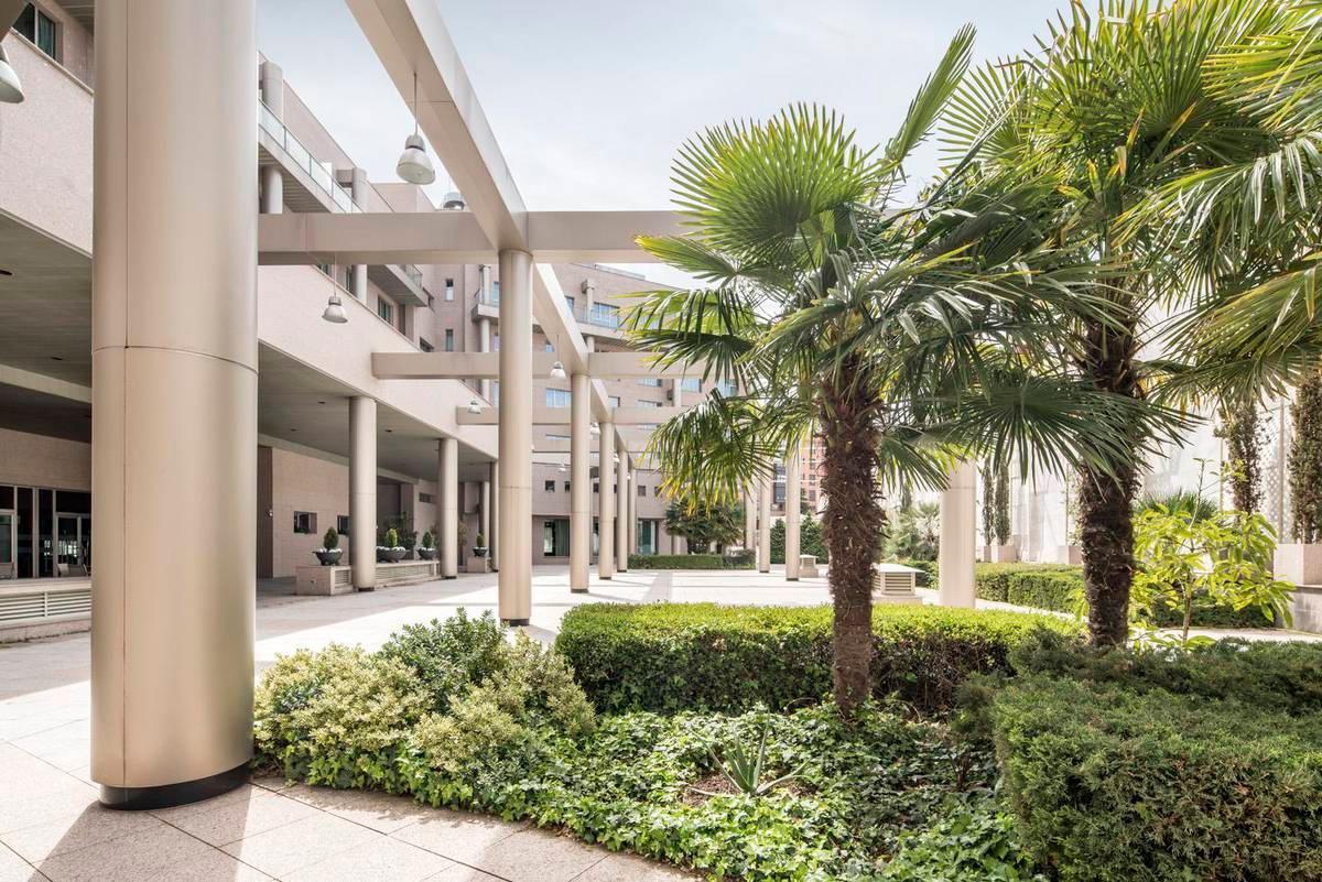 Ngoại cảnh khách sạn