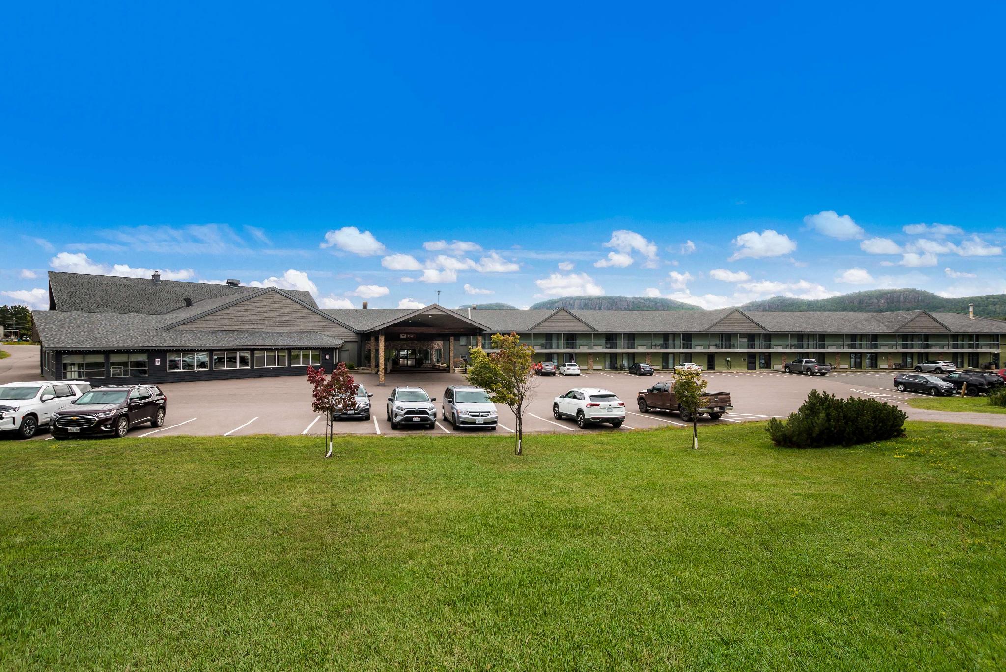 Ngoại cảnh khách sạn