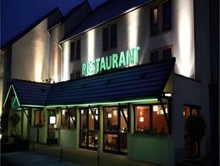 Ngoại cảnh khách sạn