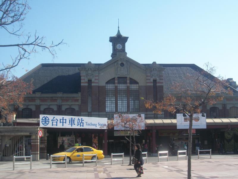 Nơi tham quan gần đây