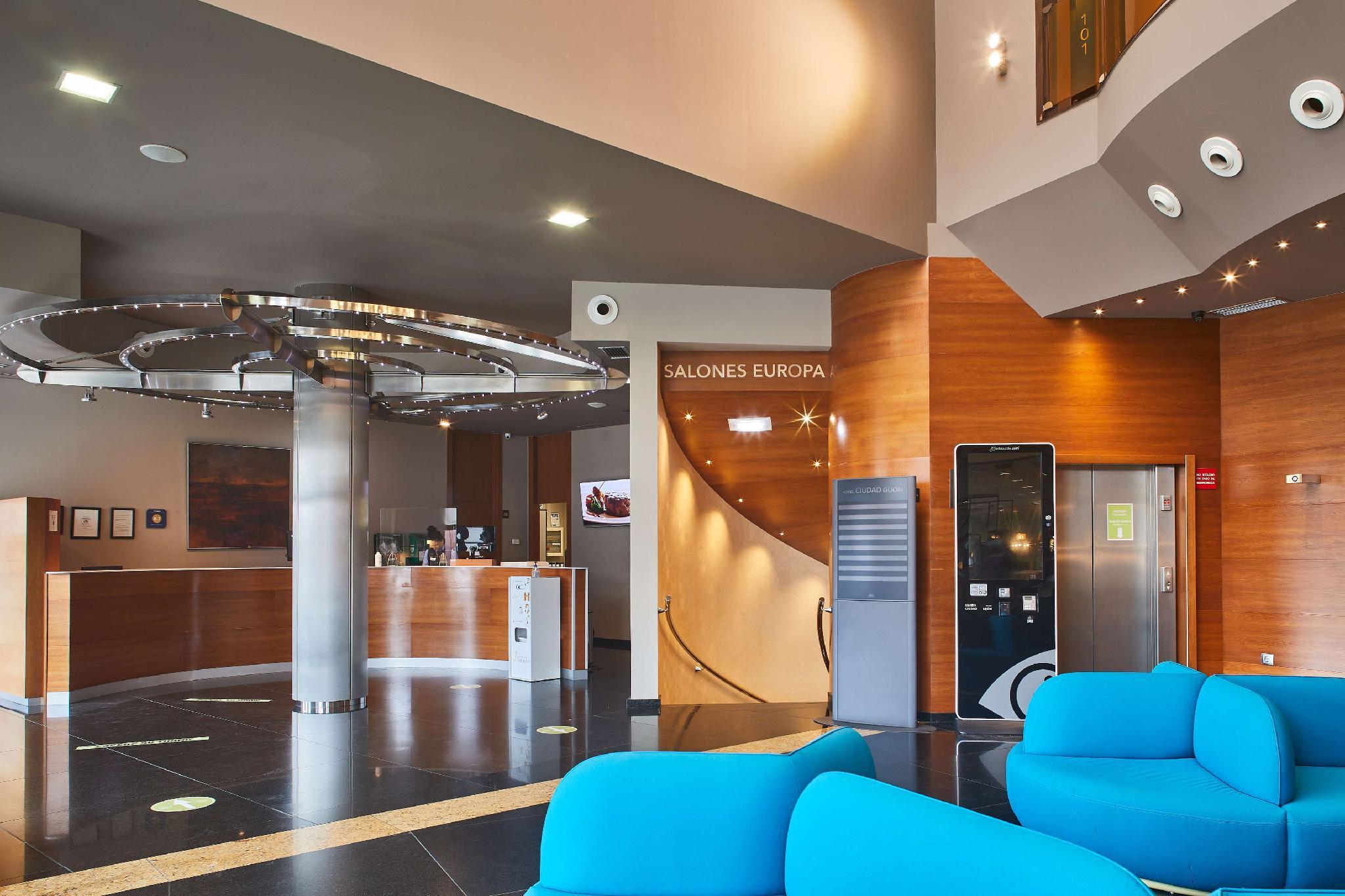 Trung tâm hội nghị