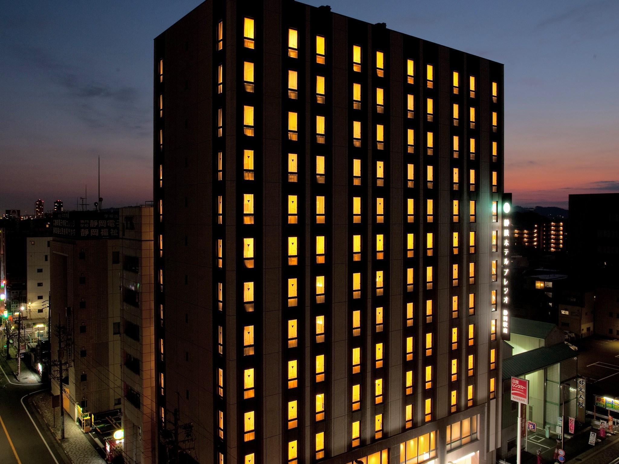 Ngoại cảnh khách sạn