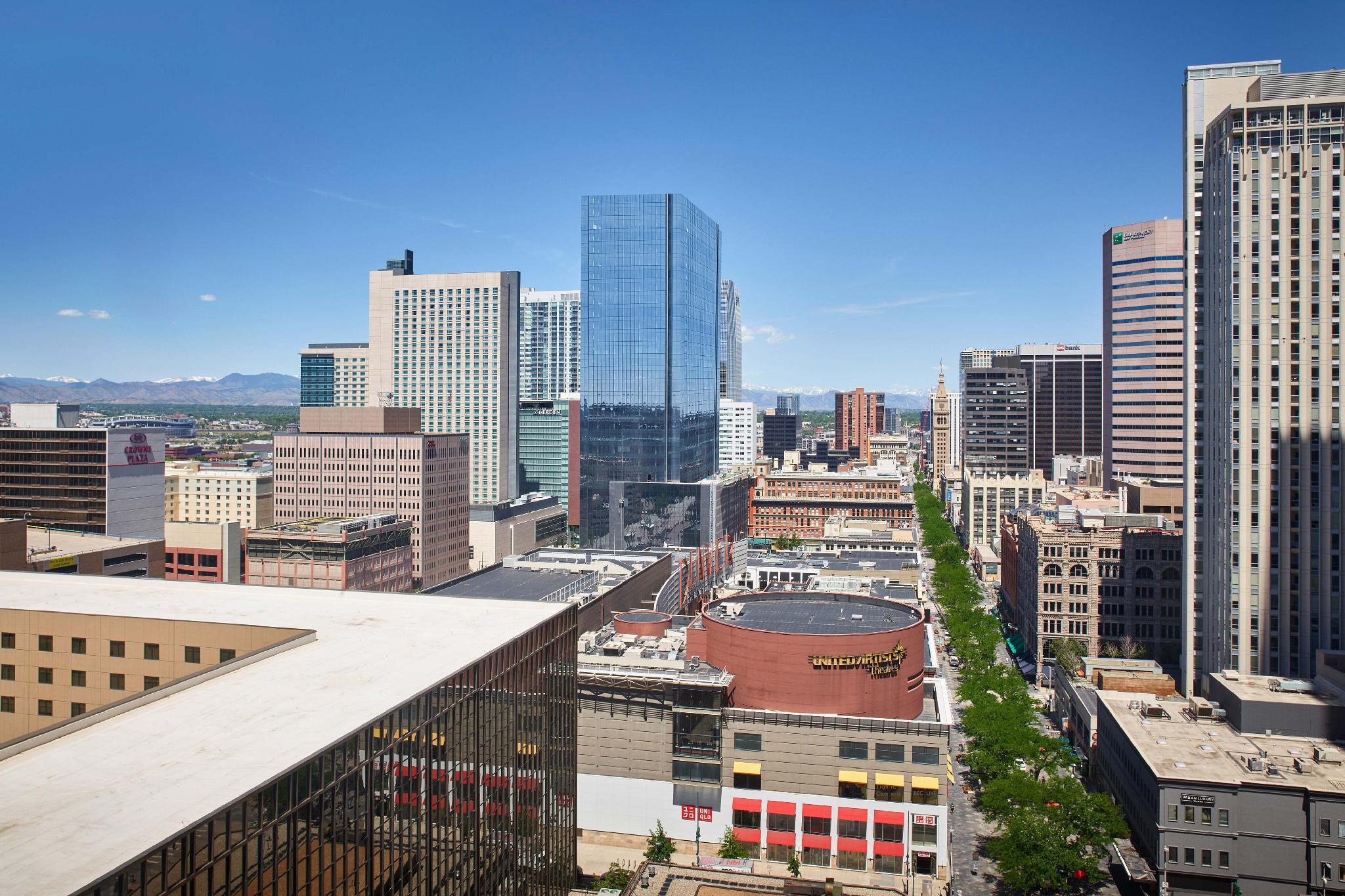 Ngoại cảnh khách sạn