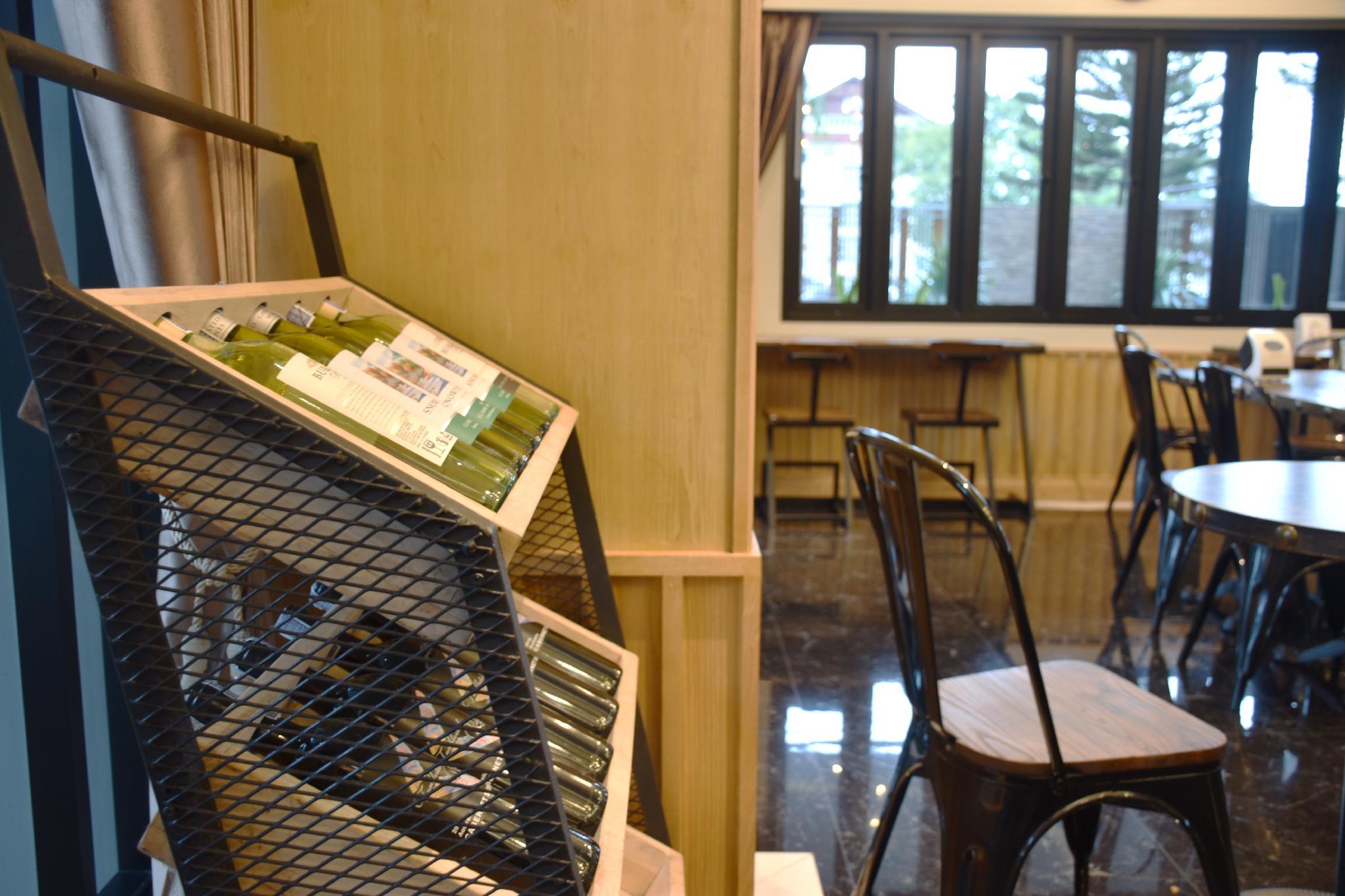 Đồ ăn và thức uống