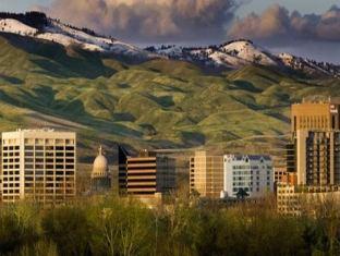 Khu vực xung quanh