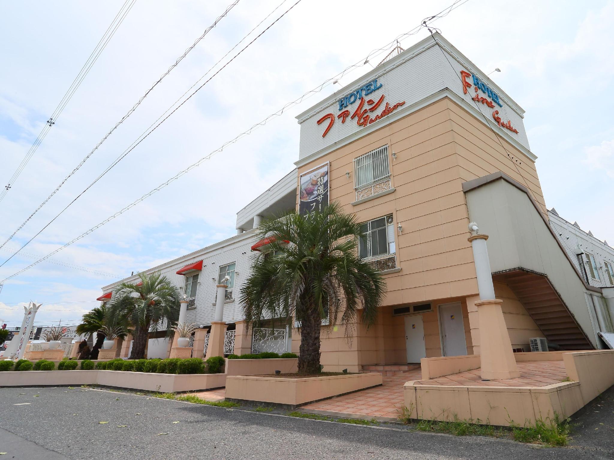 Ngoại cảnh khách sạn