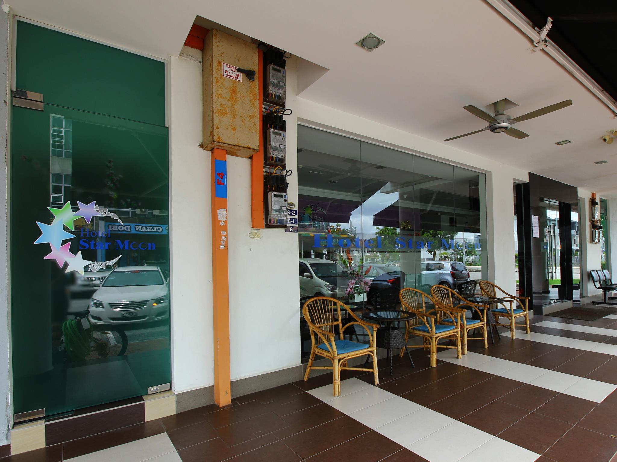 Ngoại cảnh khách sạn